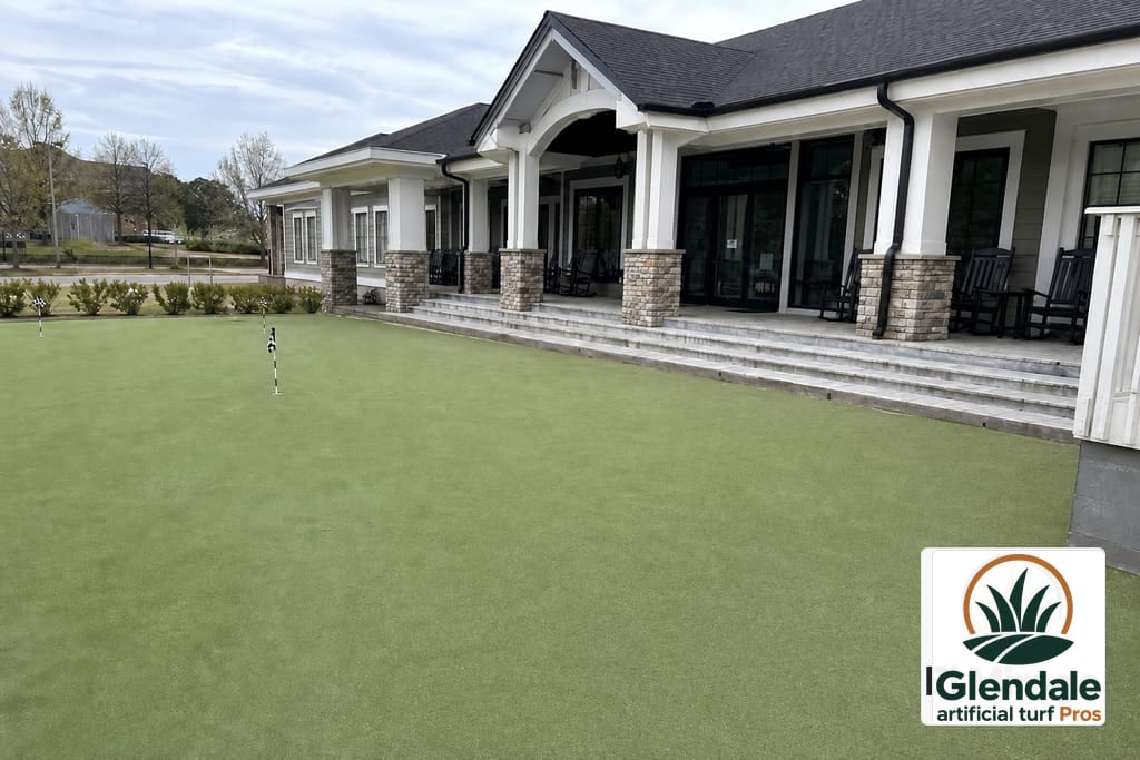 Clubhouse & Putting Green Turf photo